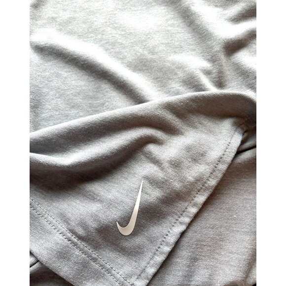 Nike Womens Dri-FIT Loose Fit Gray T-Shirt L - Picture 5 of 5